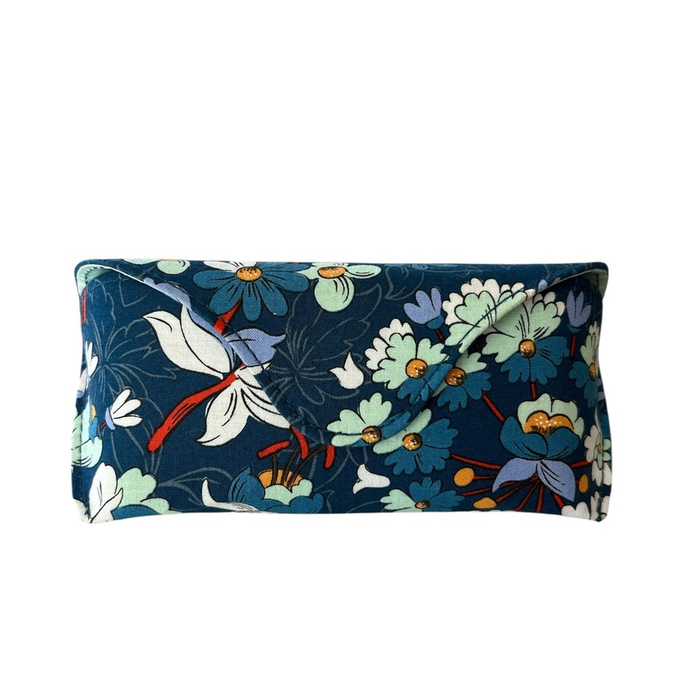 Vera Bradley floral blue glasses case holder